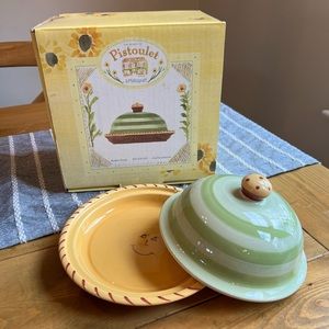 Pfaltzgraff Pistoulet Butter Dome